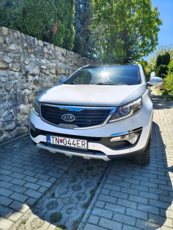 kia-sportage-20-crdi-4wd-lx-at-135kw-big-0