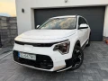 kia-niro-ii-68kwh-small-2