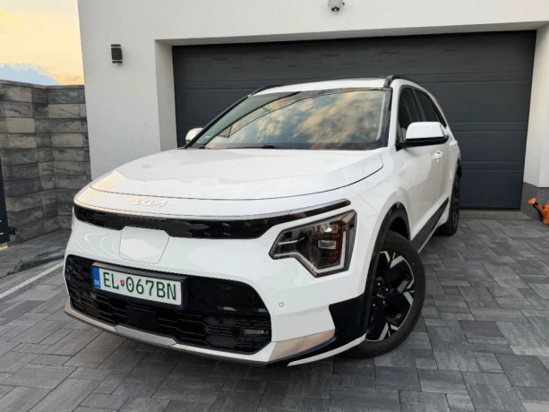 kia-niro-ii-68kwh-big-2