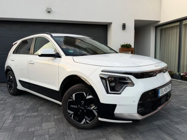 kia-niro-ii-68kwh-big-0