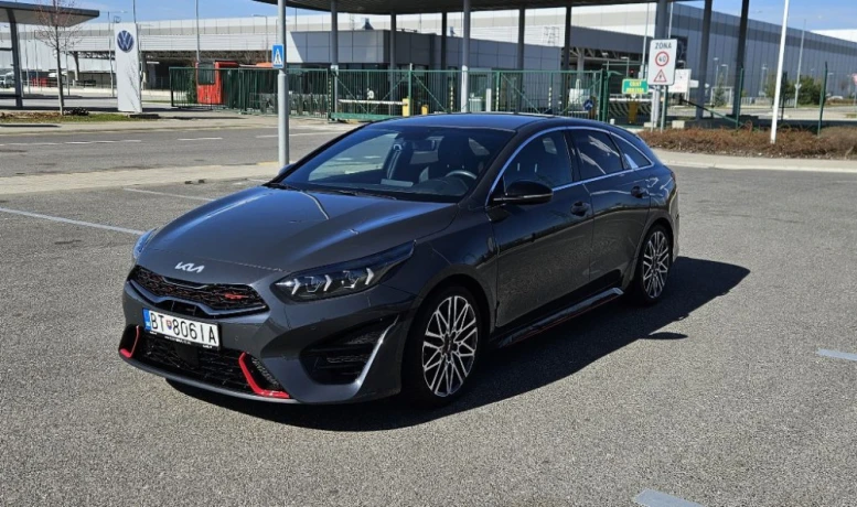 kia-pro-ceed-kia-proceed-gt-16-t-gdi-150kw-204hp-big-0