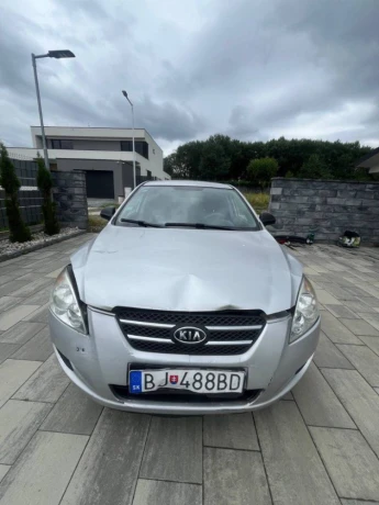 kia-ceed-14-benzin-big-0