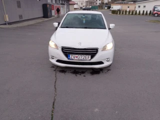 peugeot-301-12-vti-access-53kw72hp-m5