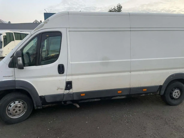 peugeot-boxer-peugeot-boxer-big-3