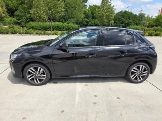 peugeot-208-12-puretech-100-allure-74kw100hp-m6