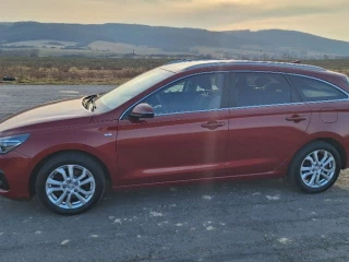 hyundai-i30-cw-15-benzin-hev-m6-118kw