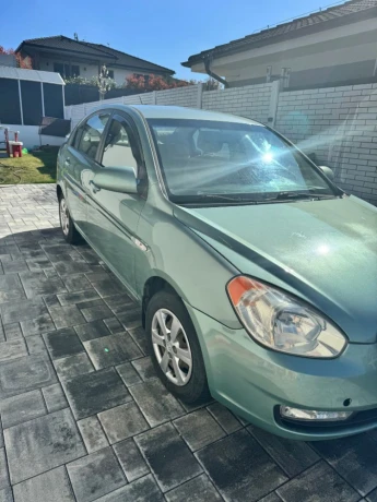 hyundai-accent-15-crdi-vgt-active-81kw110hp-m5-big-0
