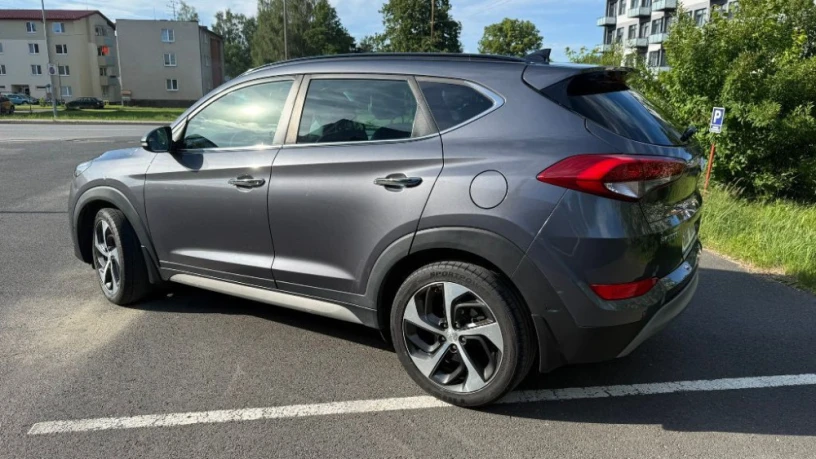 hyundai-tucson-20-crdi-hp-premium-4x4-at-136kw185hp-a6-big-1