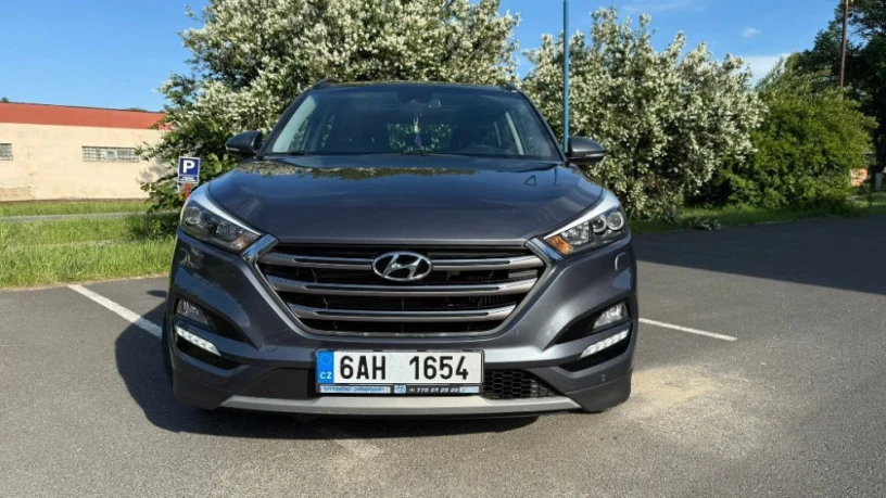 hyundai-tucson-20-crdi-hp-premium-4x4-at-136kw185hp-a6-big-2