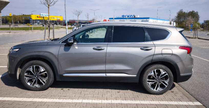 hyundai-santa-fe-22-crdi-premium-4x4-at-147kw198hp-a8-big-1