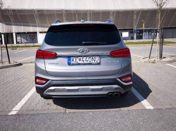 hyundai-santa-fe-22-crdi-premium-4x4-at-147kw198hp-a8-big-3