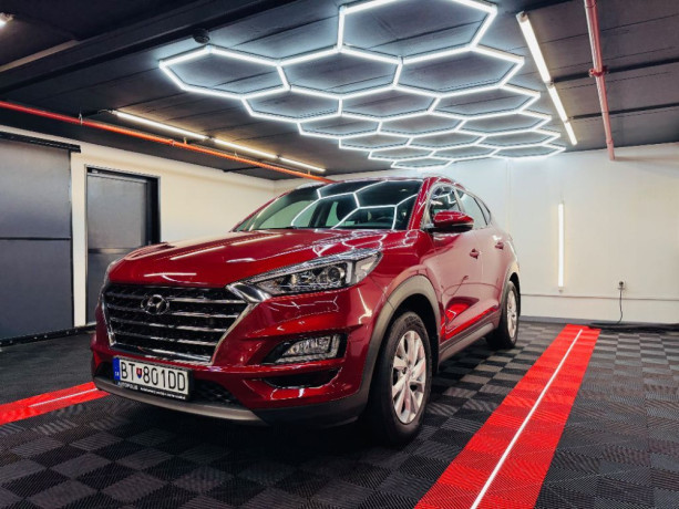 hyundai-tucson-16-crdi-136-smart-at-big-0