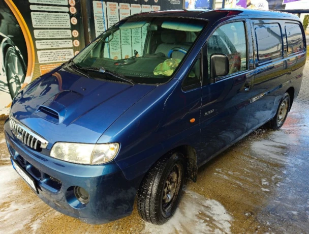 hyundai-h1-predam-hyundai-h1-big-0