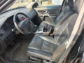 volvo-xc90-cierne-koza-small-3