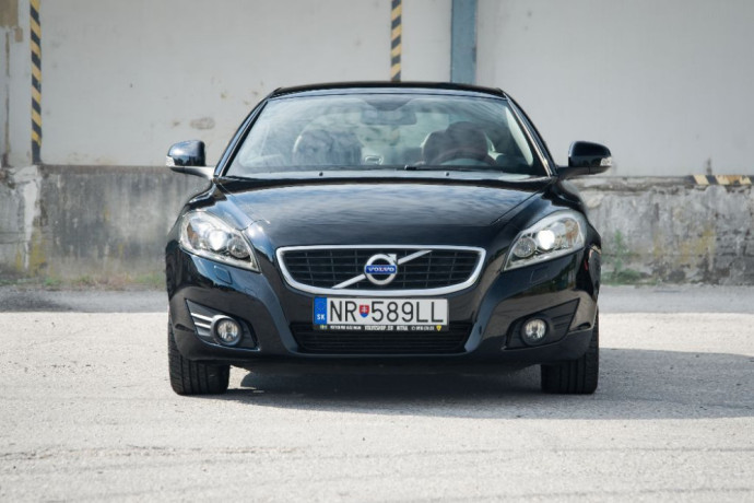 volvo-c70-d3-summum-cabrio-odpocet-dph-big-1