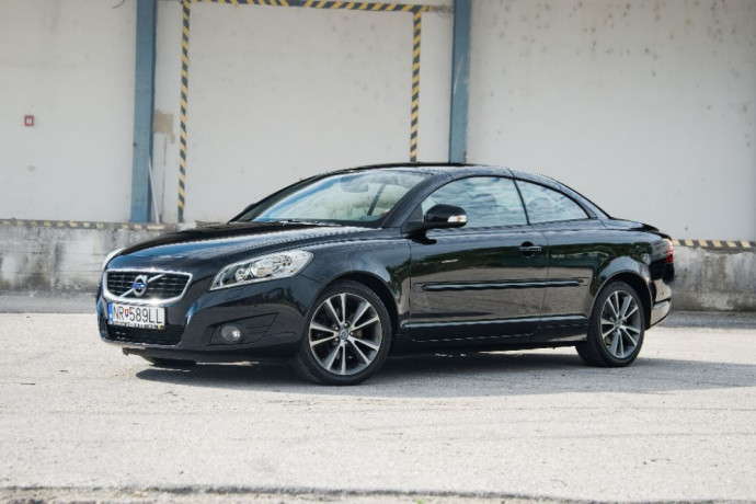 volvo-c70-d3-summum-cabrio-odpocet-dph-big-2