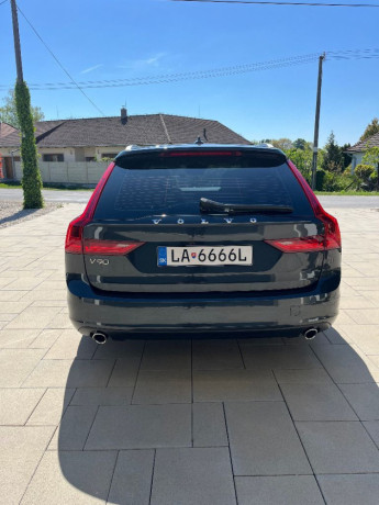 volvo-v90-d4-20l-momentum-at-140kw190hp-a8-big-3