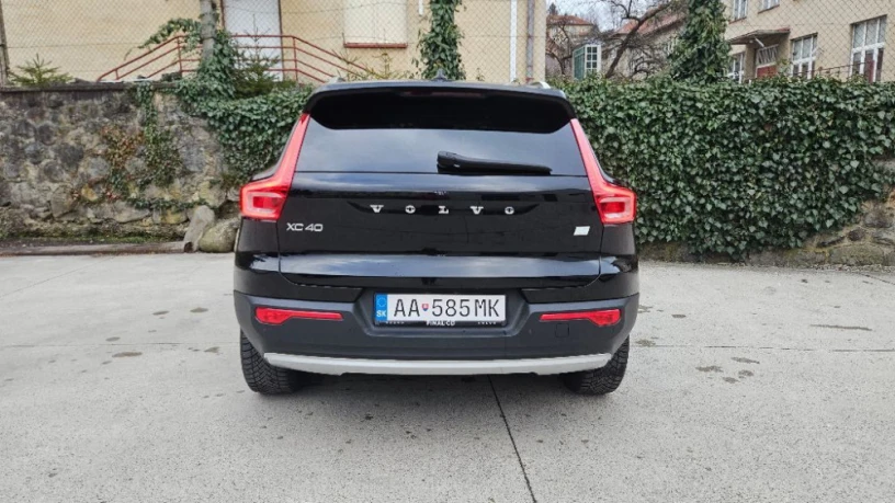 volvo-xc40-volvo-xc40-t4-recharge-plug-in-hybrid-big-3