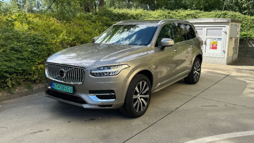 volvo-xc90-1majitel-7-miest-top-vybava-39tis-km-big-0