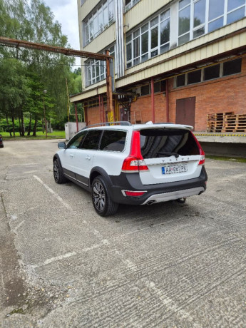 volvo-xc70-xc-70-d4-24l-awd-summum-geartronic-133kw181hp-a6-big-3