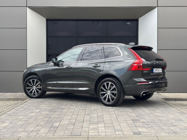 volvo-xc60-t5-inscription-at8-awd-big-2