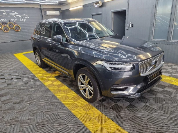 volvo-xc90-inscription-big-3