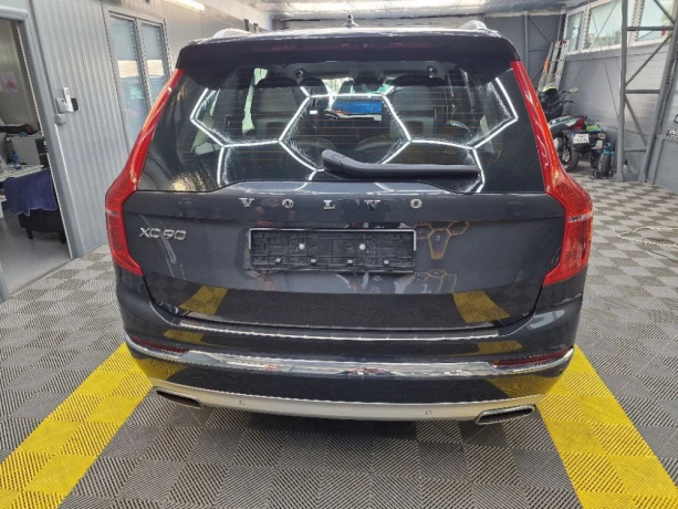 volvo-xc90-inscription-big-2