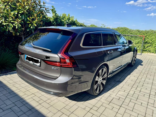 volvo-v90-b4-awd-inscription-big-3