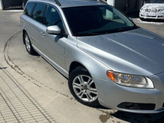 volvo-v70-volvo-v70-20t-149-kw-manual-2011