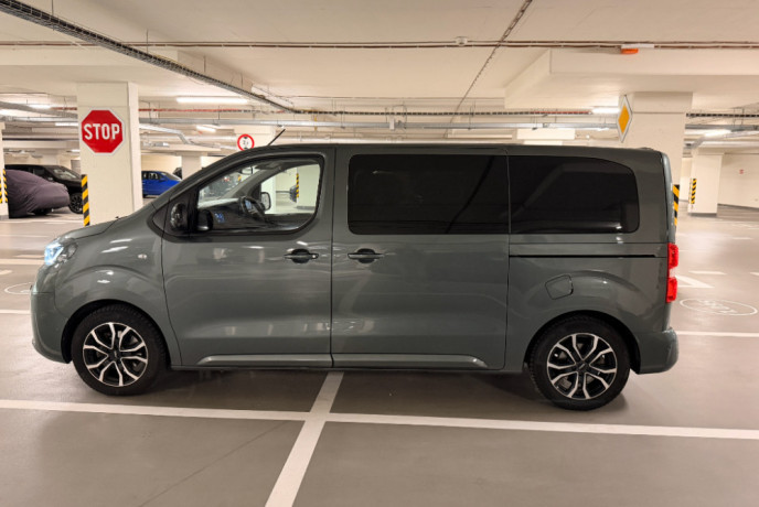 toyota-proace-toyota-proace-verso-20-d-8at-family-8s-executive-rv-2025-big-3