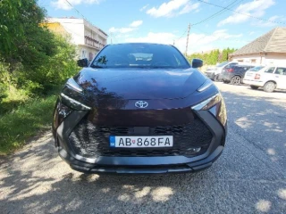 toyota-c-hr-18-hybrid-executive-fwd-e-cvt-72kw98hp-a1