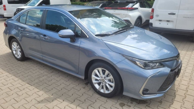 toyota-corolla-sedan-15-125k-comfort-tech-packet-big-2