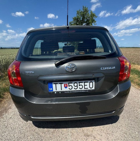 toyota-corolla-14-vvt-i-terra-71kw96hp-m5-big-2