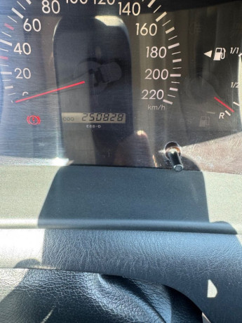toyota-corolla-14-vvt-i-terra-71kw96hp-m5-big-3