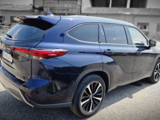 toyota-highlander-25-hybrid-dynamic-force-comfort-awd-e-cvt-139kw190hp-a1