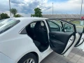 toyota-corolla-sedan-corolla-18-hybrid-e-cvt-active-72kw97hp-a1-small-3
