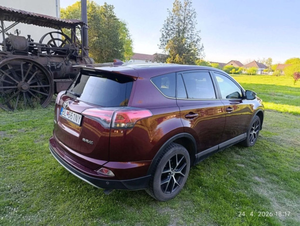 toyota-rav4-20-l-d-4d-selection-fwd-105kw143hp-m6-big-1