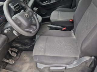 toyota-proace-city-verso-15-d-4d-130-long-shuttle-96kw130hp-m6