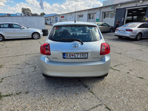 toyota-auris-16-i-dual-vvt-i-sol-91kw124hp-m5-big-2