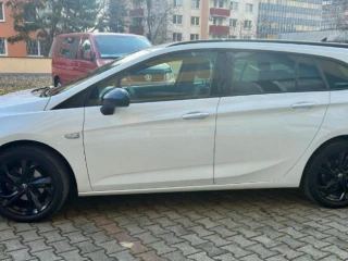 opel-astra-sport-tourer-astra-st-15-cdti-122k-ultimate-at9-90kw122hp-a9