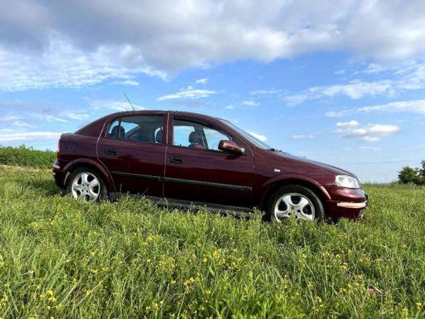 opel-astra-g-sedan-16-16v-comfort-74-kw-tkek-022027-zachovaly-stav-big-1
