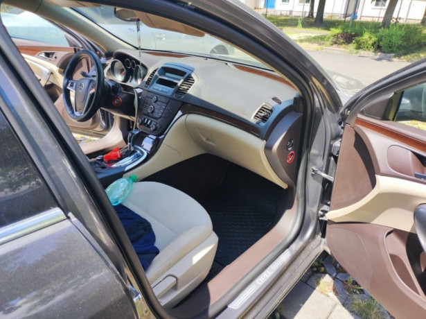 opel-insignia-st-insignia-20-cdti-160k-edition-at-118kw160hp-a6-big-3