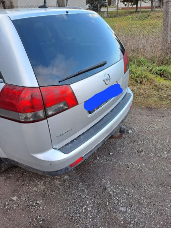 opel-vectra-caravan-pouzivane-big-0