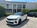 opel-astra-sport-tourer-electric-small-0