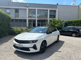 opel-astra-sport-tourer-electric