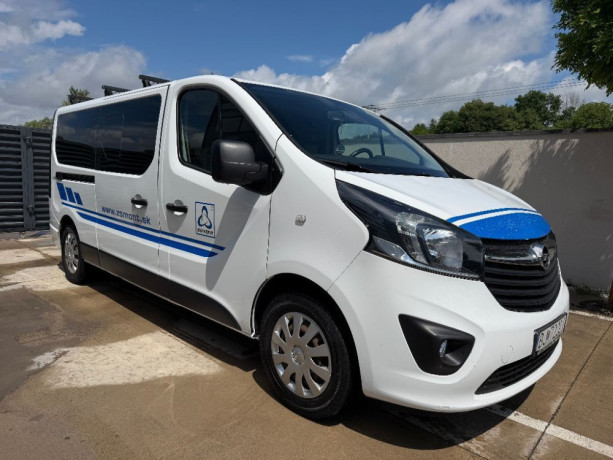 opel-vivaro-combi-16-cdti-biturbo-l2h1-92kw125hp-m6-big-0