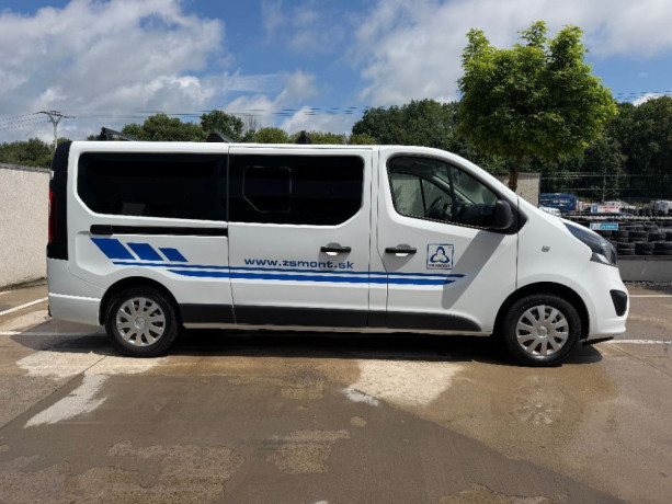 opel-vivaro-combi-16-cdti-biturbo-l2h1-92kw125hp-m6-big-2
