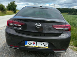 opel-insignia-20-turbo-ss-ultimate-at-147kw200hp-a9