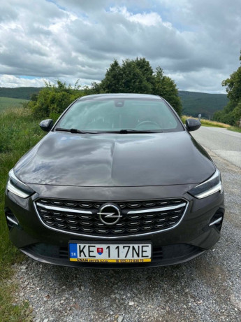 opel-insignia-20-turbo-ss-ultimate-at-147kw200hp-a9-big-2