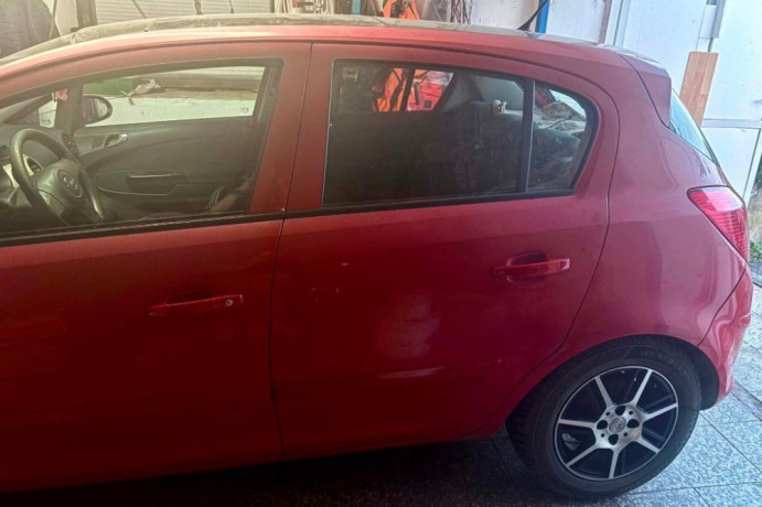 opel-corsa-10-12v-essentia-44kw60hp-m5-big-2